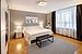 Großzügiges Schlafzimmer...