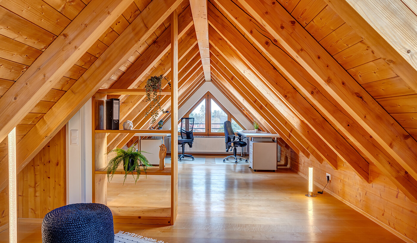 Maisonette with 3.5 room | München-Trudering | 70391 | Spitzboden