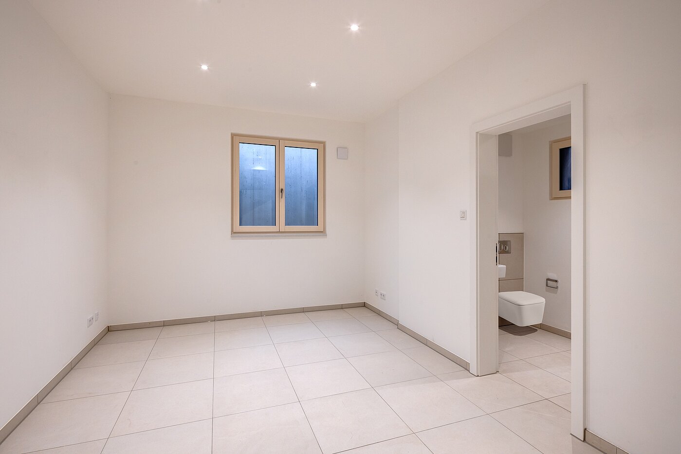 Terrassenwohnung with 3 room | München-Harlaching | 70371 | ...in Wohnqualität