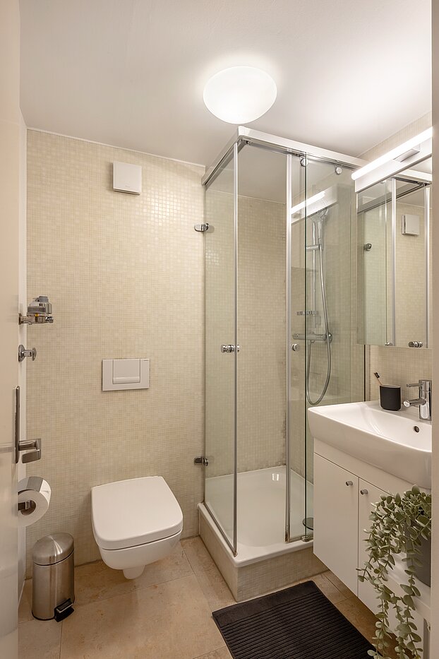 Apartment with 2 room | München-Solln | 704181 | ...mit Dusche