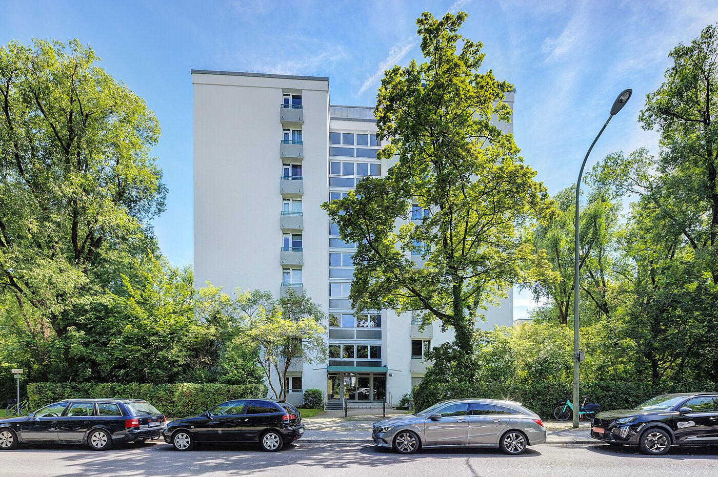 Apartment with 2 room | München-Bogenhausen | 70142 | Eingangsbereich