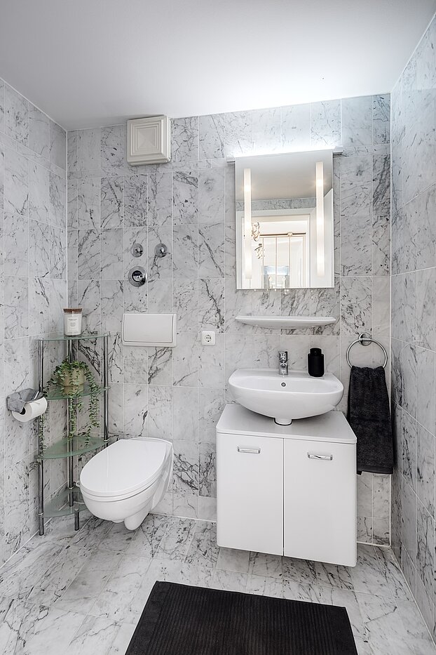 Maisonette with 2.5 room | München-Haidhausen | 701172 | Gästetoilette