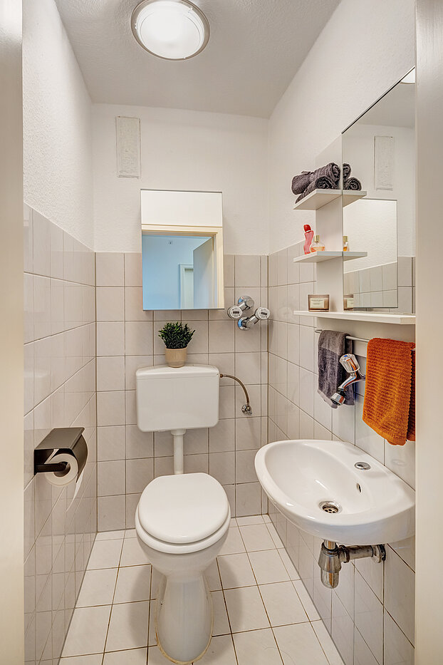 Apartment with 3 room | München-Trudering | 70443 | Separate Toilette