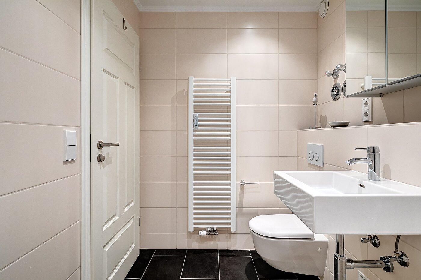 Apartment with 2 room | München-Obersendling | 701825 | Modernes Badezimmer...