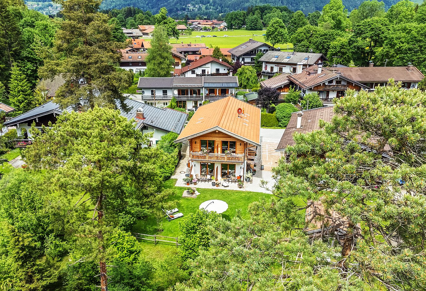 Apartment with 6 room | 70095 | Luftaufnahme