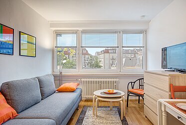 Ludwigsvorstadt: Charming 1-room apartment in a quiet, central location—available