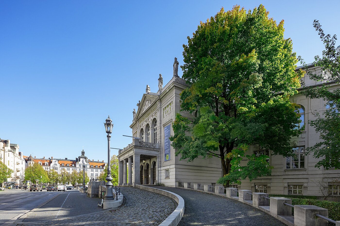 Apartment with 2.5 room | München-Au | 2002ML5 | Prinzregententheater