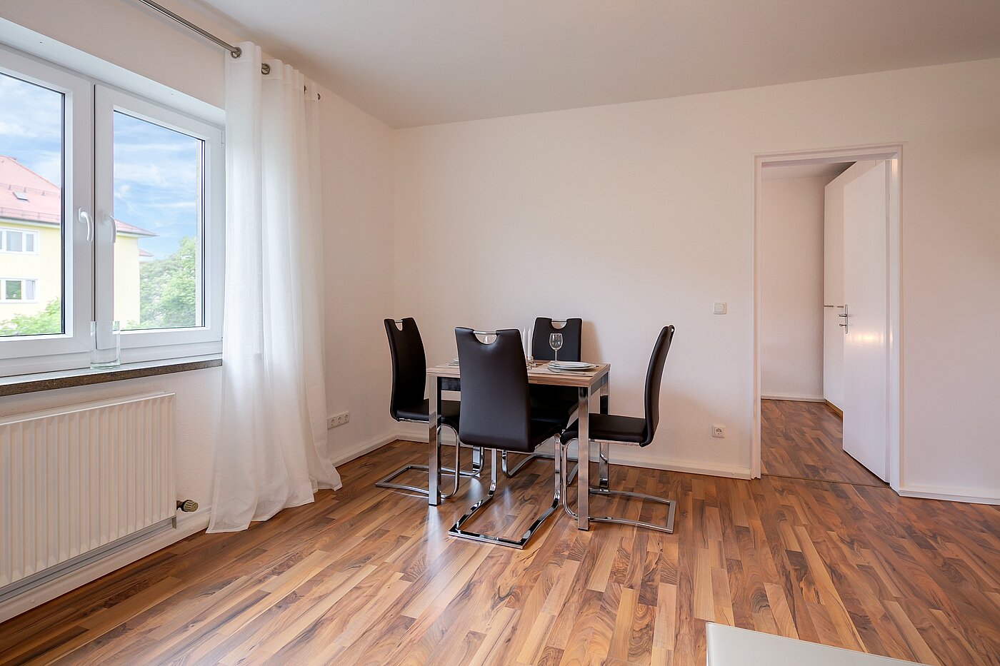 Apartment with 2 room | München-Schwabing | 70096 | Essecke und Raum für Mehr