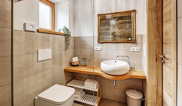 Apartment with 6 room | 70095 | ...mit Bad en Suite...