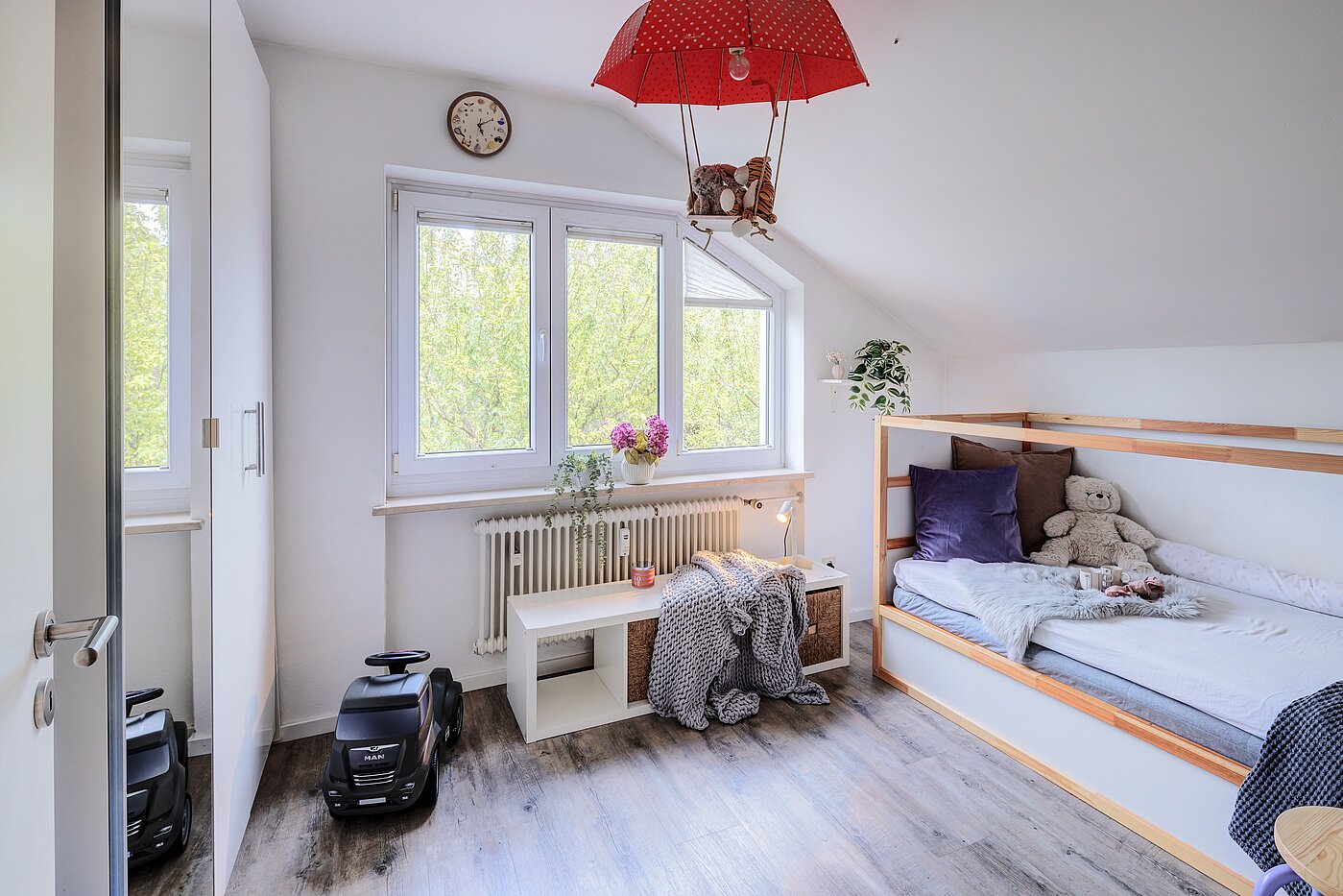 Attic Apartment with 3 room | Karlsfeld | 70217 | Abeits-/ oder...