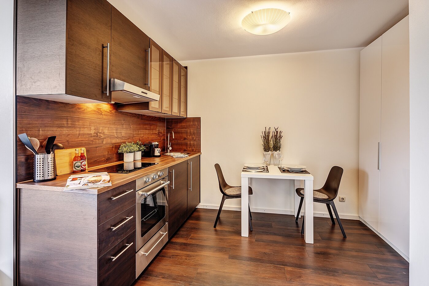 Apartment with 2 room | München-Bogenhausen | 2206ML3 | Kleiner Essplatz