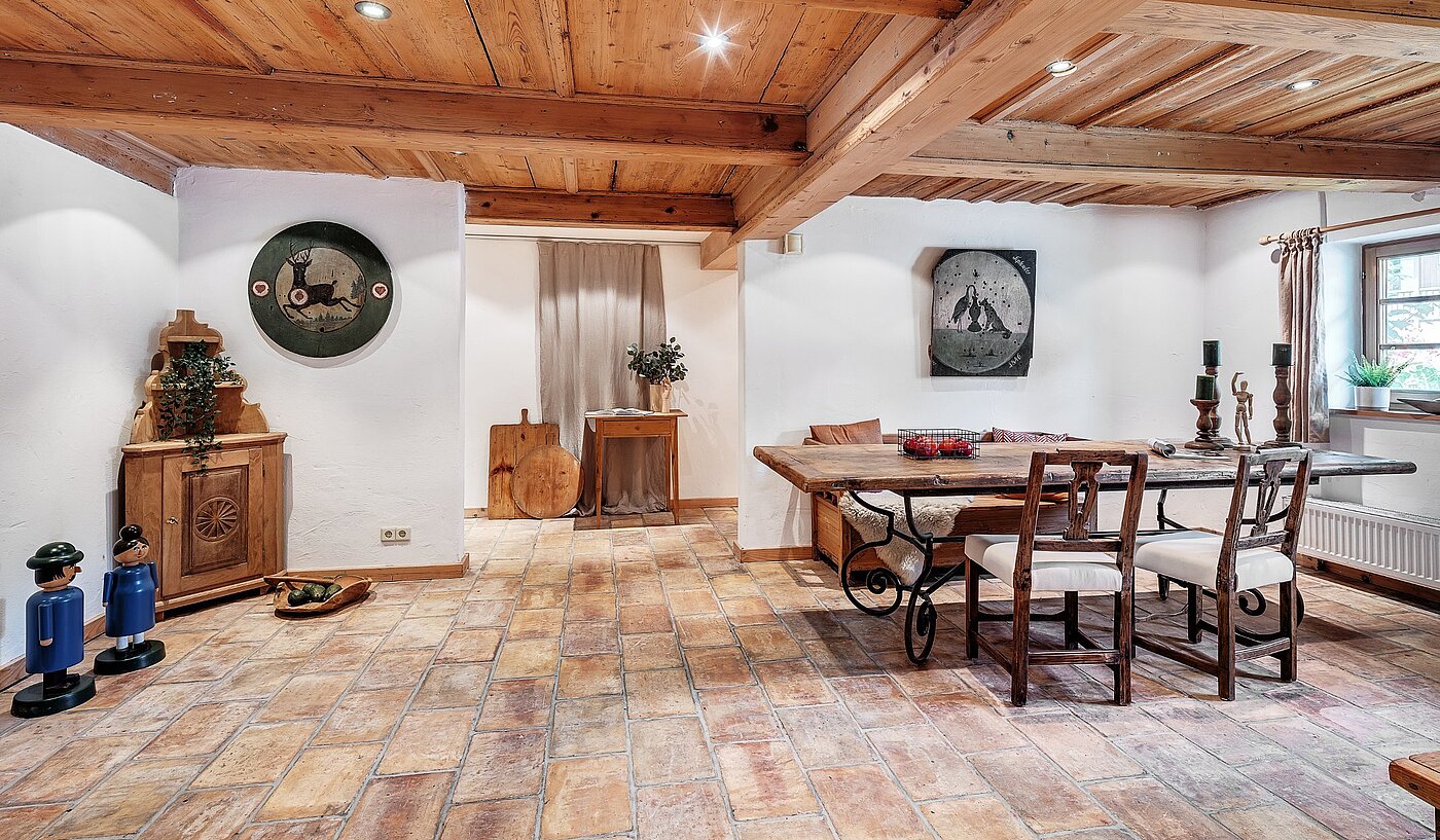 Apartment with 11 room | Gmund/Dürnbach | 2107ML11 | ...Diele