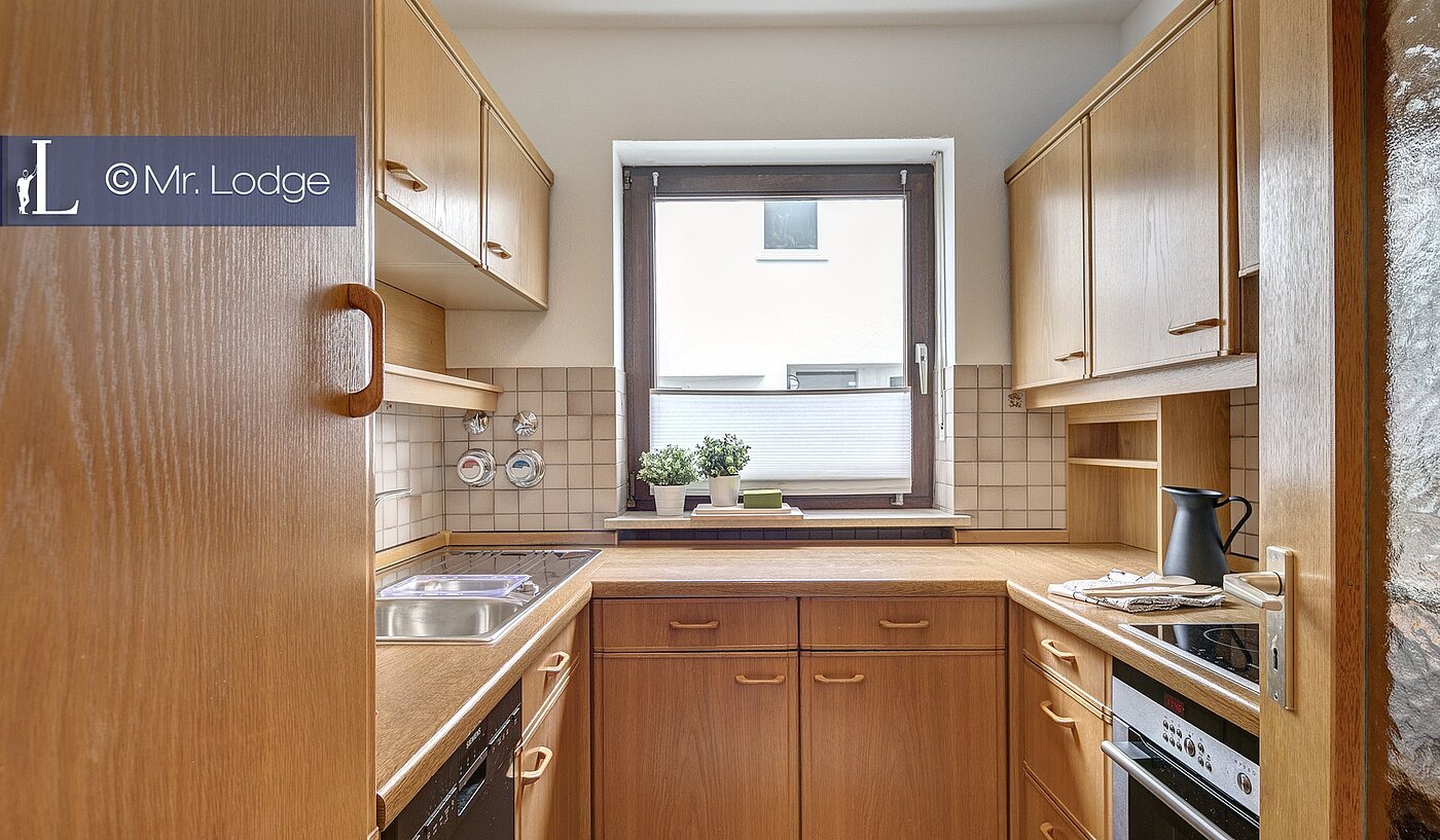 Ground floor apartment with 2 room | München-Harlaching | 1704ML6 | Küchenzeile in U-Form