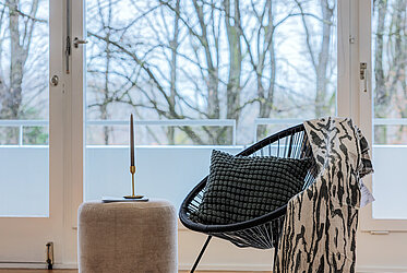 Bogenhausen: Spacious 3.5-room apartment in a green and central location