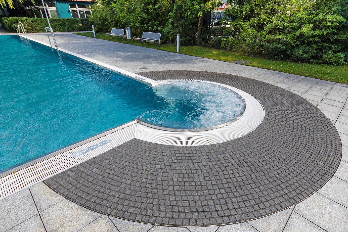 Apartment with 1 room | München-Solln | 2201ML92 | ...dient der Entspannung