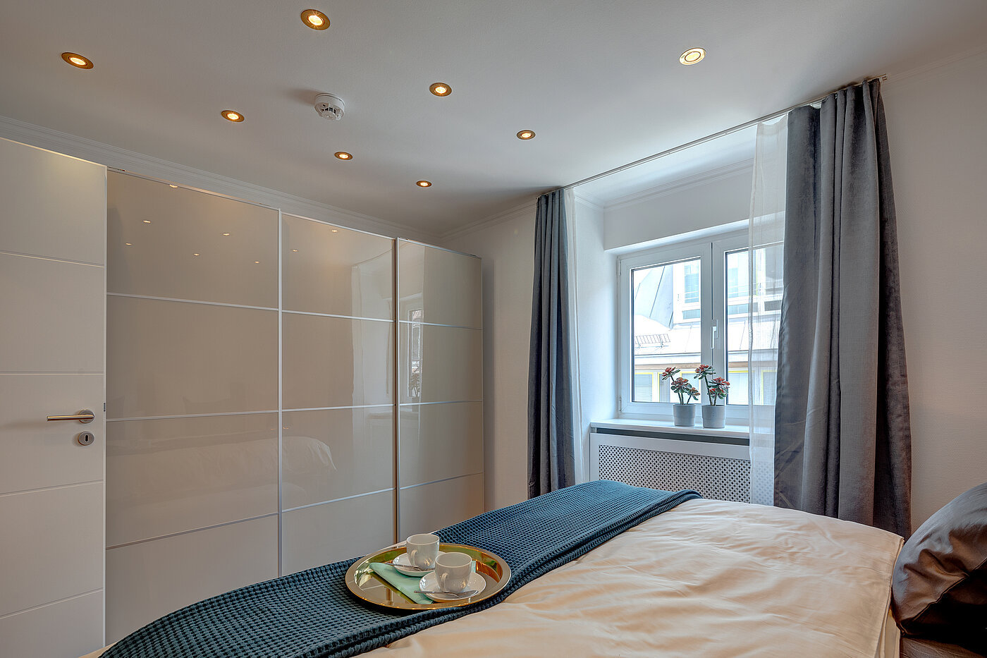 Apartment with 2 room | München-Schwabing | 70434 | ...mit viel Stauraum