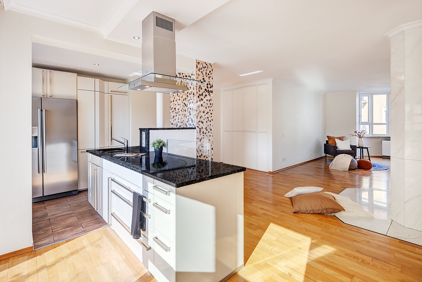 Apartment with 3 room | München-Maxvorstadt | 70133