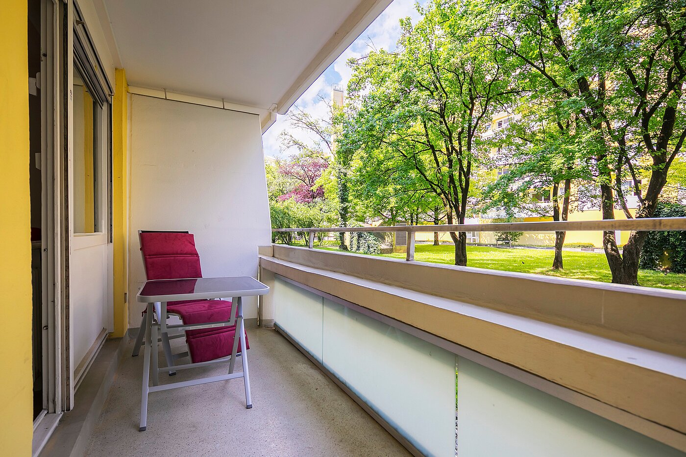 Ground floor apartment with 1 room | München-Nymphenburg | 2203ML1 | Sonniger Westbalkon...