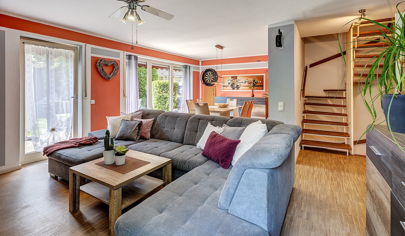 Corner townhouse with 6 room | Germering | 70033 | Treppe gut integriert