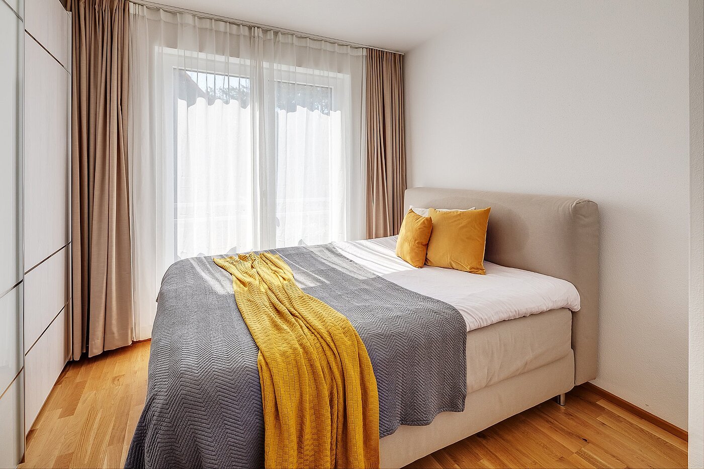 Semi-detached House with 6 room | München-Pasing | 2007ML5 | Helles Gästezimmer