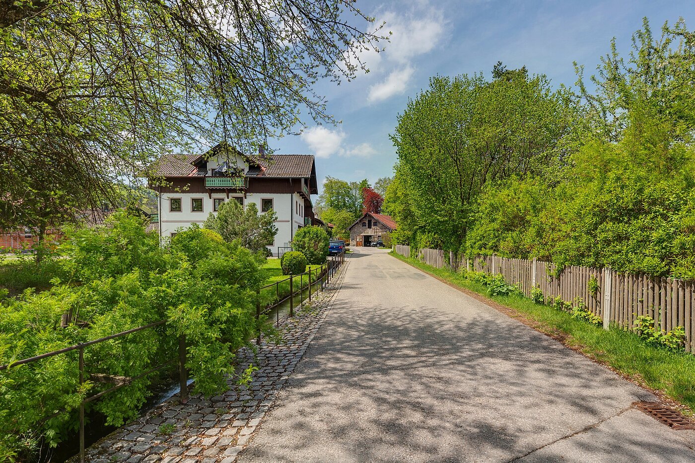 Grundstücke | 800m² | Feldkirchen-Westerham | 1809ML6 | Straßenansicht