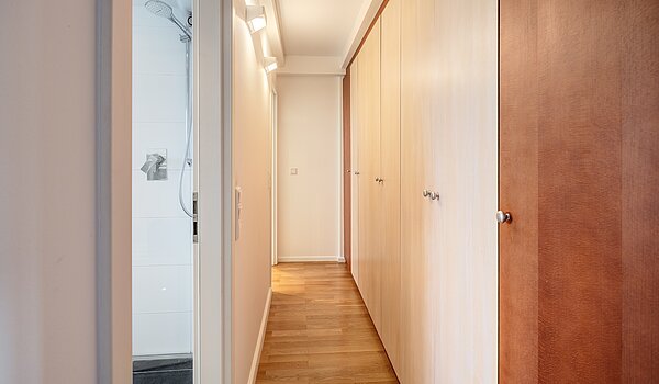 Apartment with 5 room | München-Neuhausen | 70140 | Hochwertige Einbauten