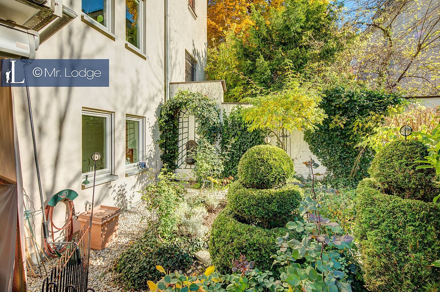 Apartment with 2 room | München-Schwabing | 1605ML1 | liebevoll gepflegter Garten
