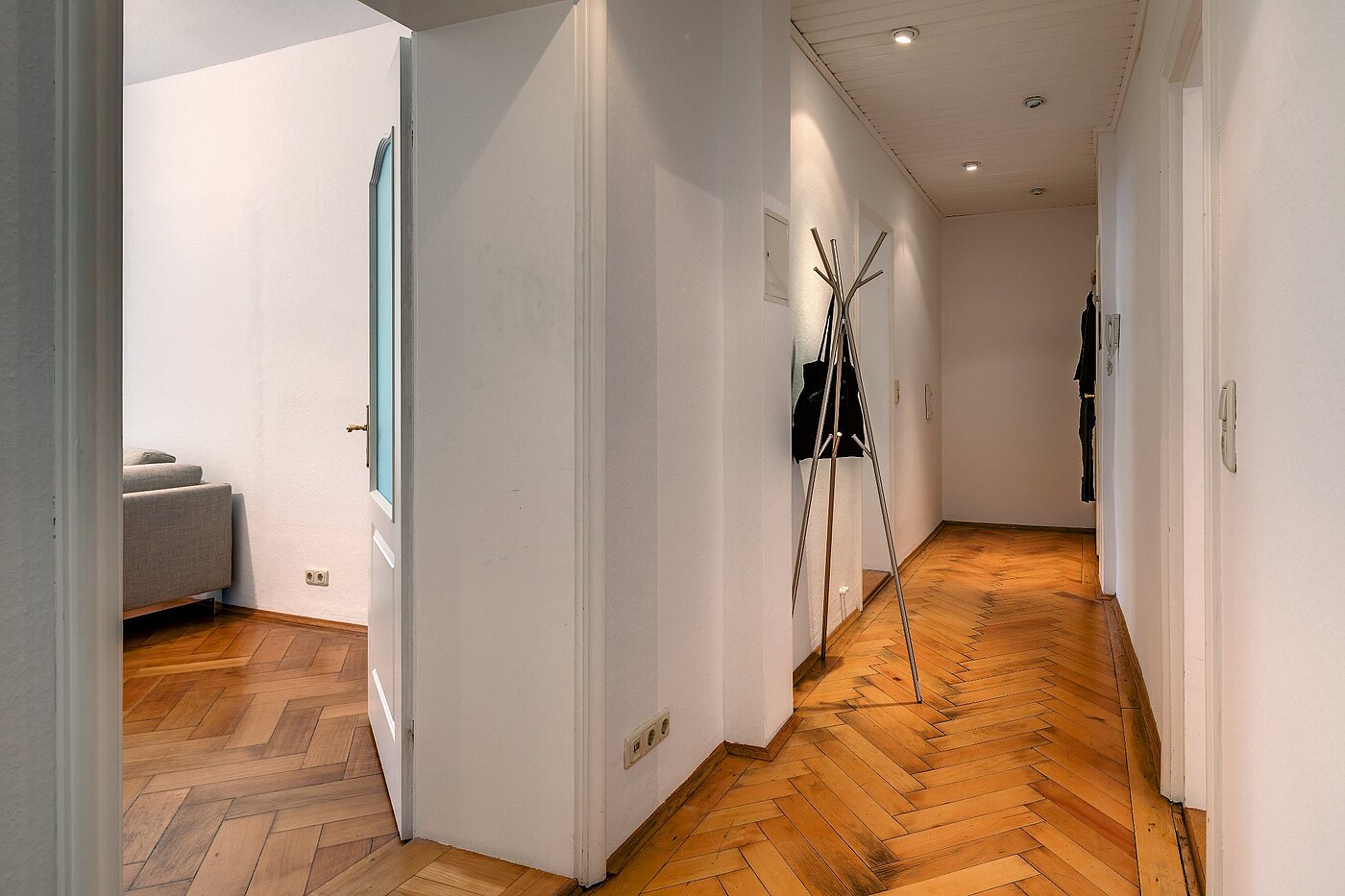 Apartment with 3.5 room | München-Haidhausen | 1803ML1 | geräumiger Flur