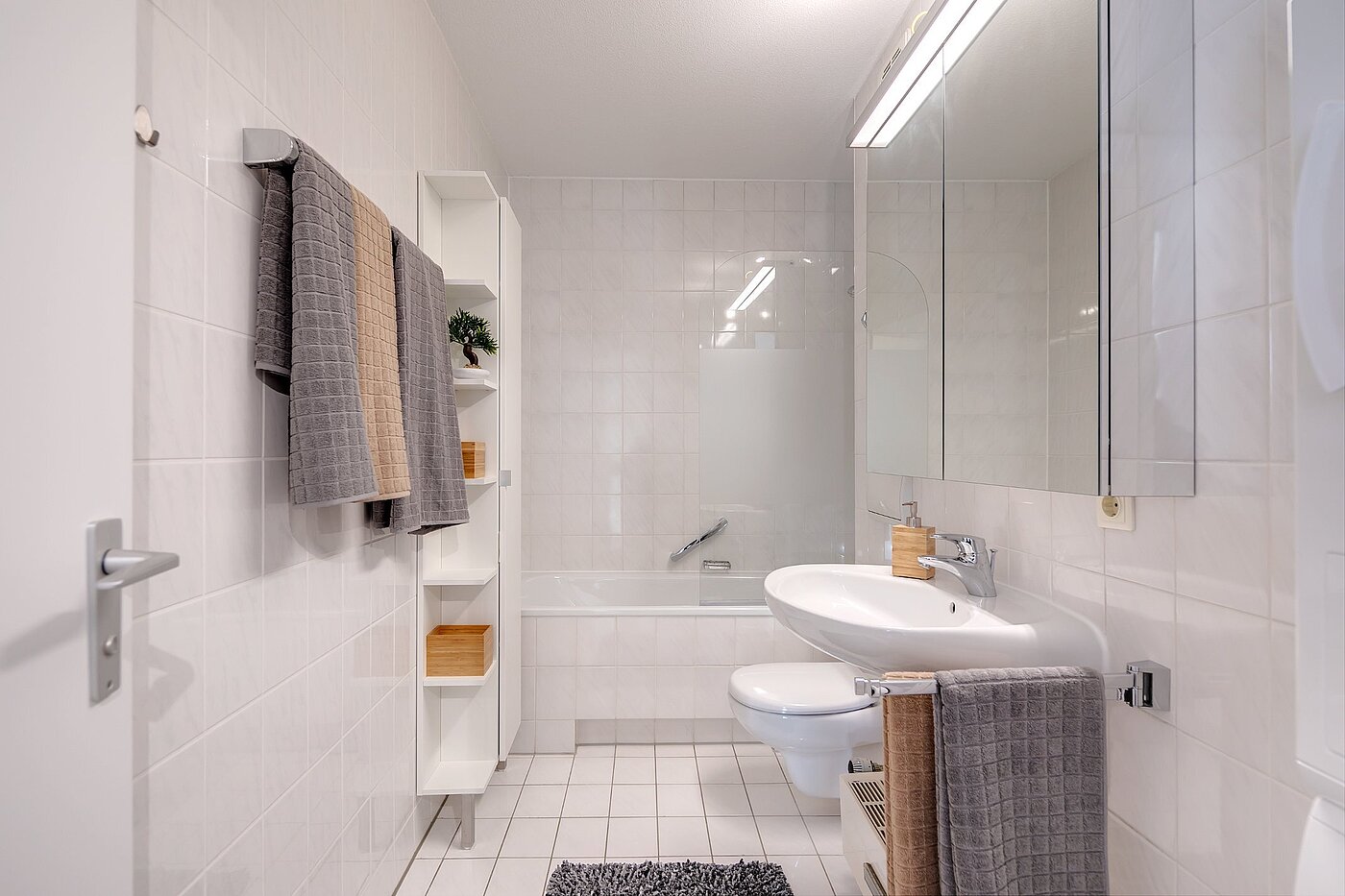 Apartment with 2 room | München-Oberföhring | 2007ML8 | Bad mit