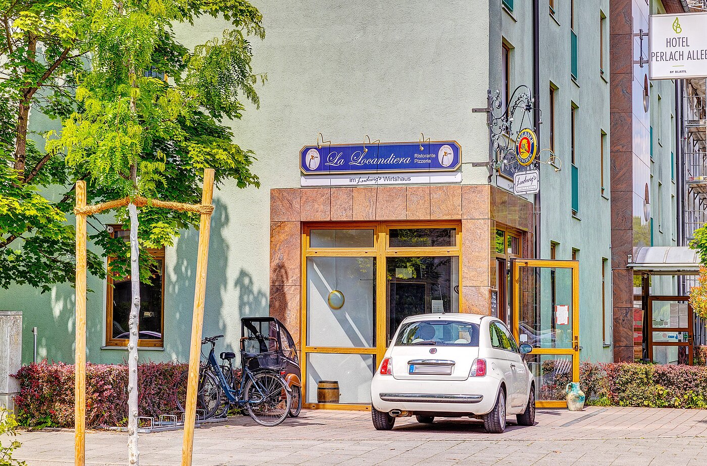 Apartment with 1 room | München-Perlach | 2204ML8 | ...um die Ecke