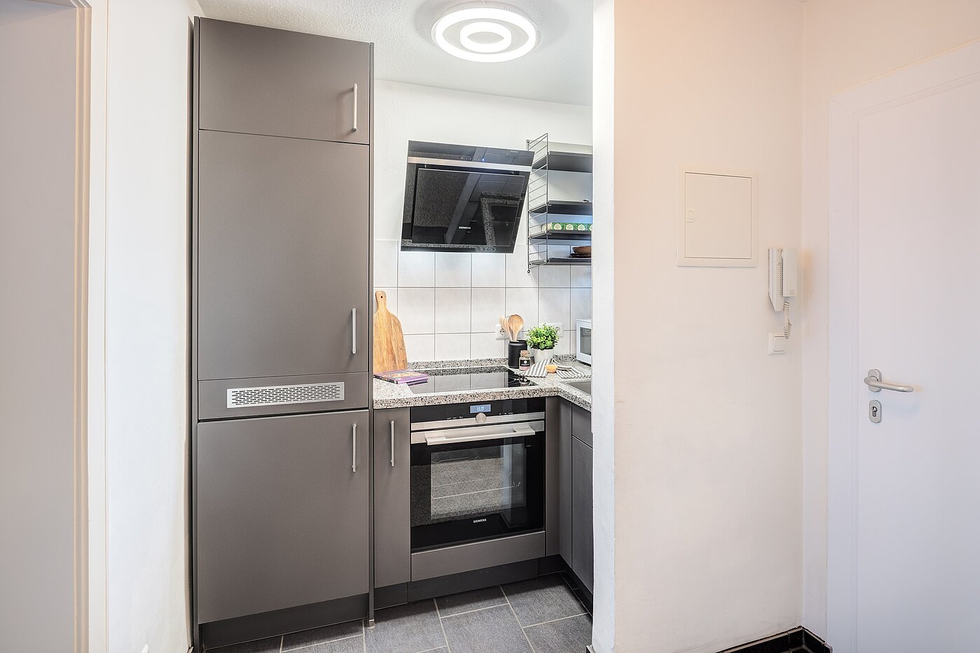 Apartment with 1 room | München-Schwabing | 70211 | ...integrierter Küche