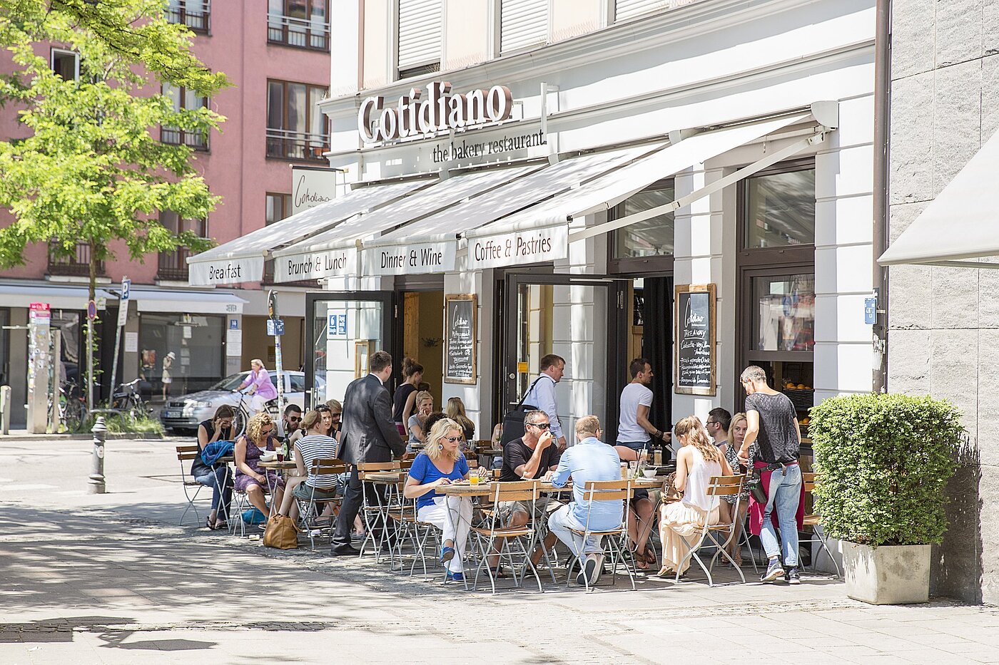 Apartment with 1 room | München-Ludwigsvorstadt | 70176 | Café