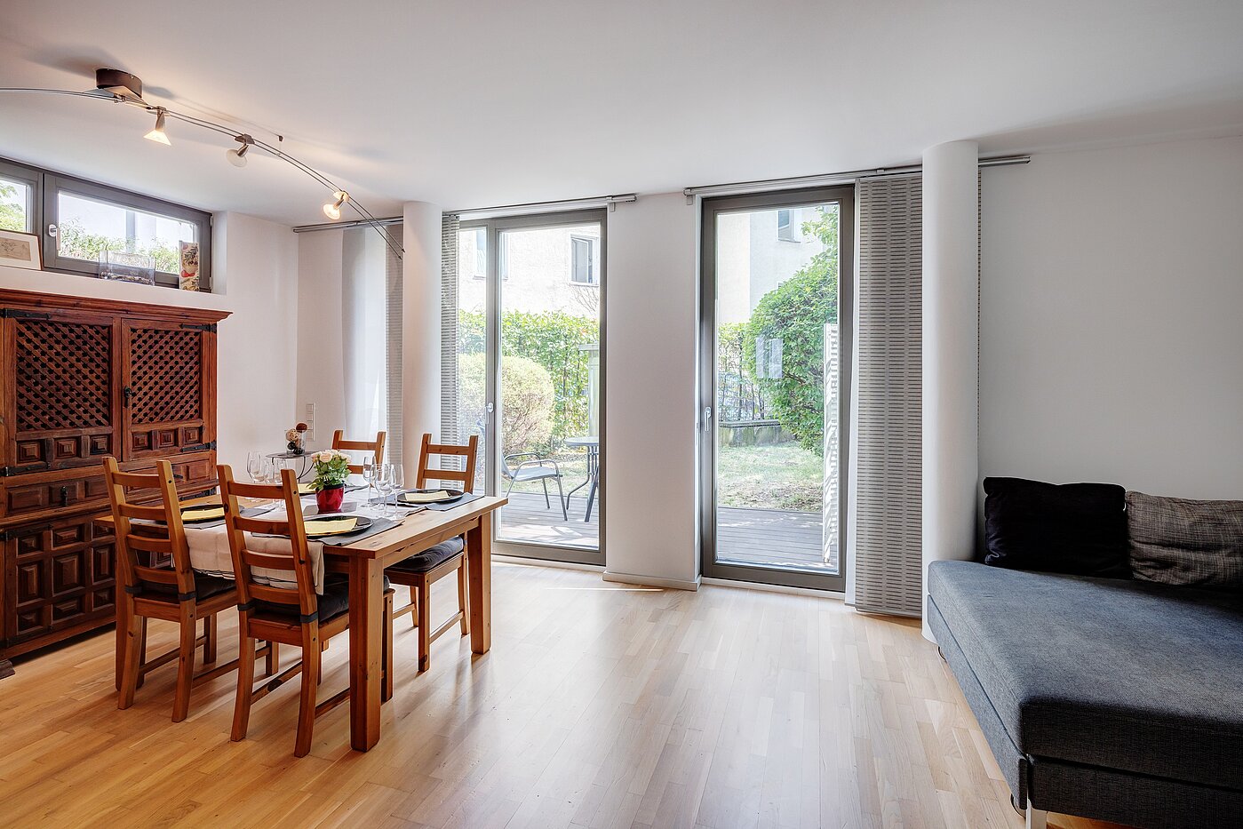 Apartment with 2 room | München-Au | 70108 | Offener Wohn-/ Esbereich