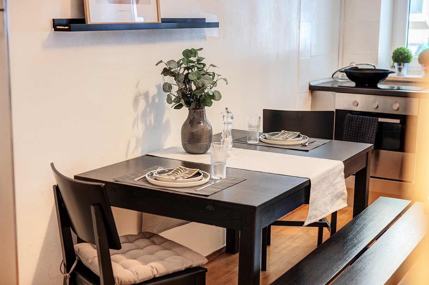 Apartment with 1.5 room | München-Neuhausen | 70473 | Gemütlicher Essplatz