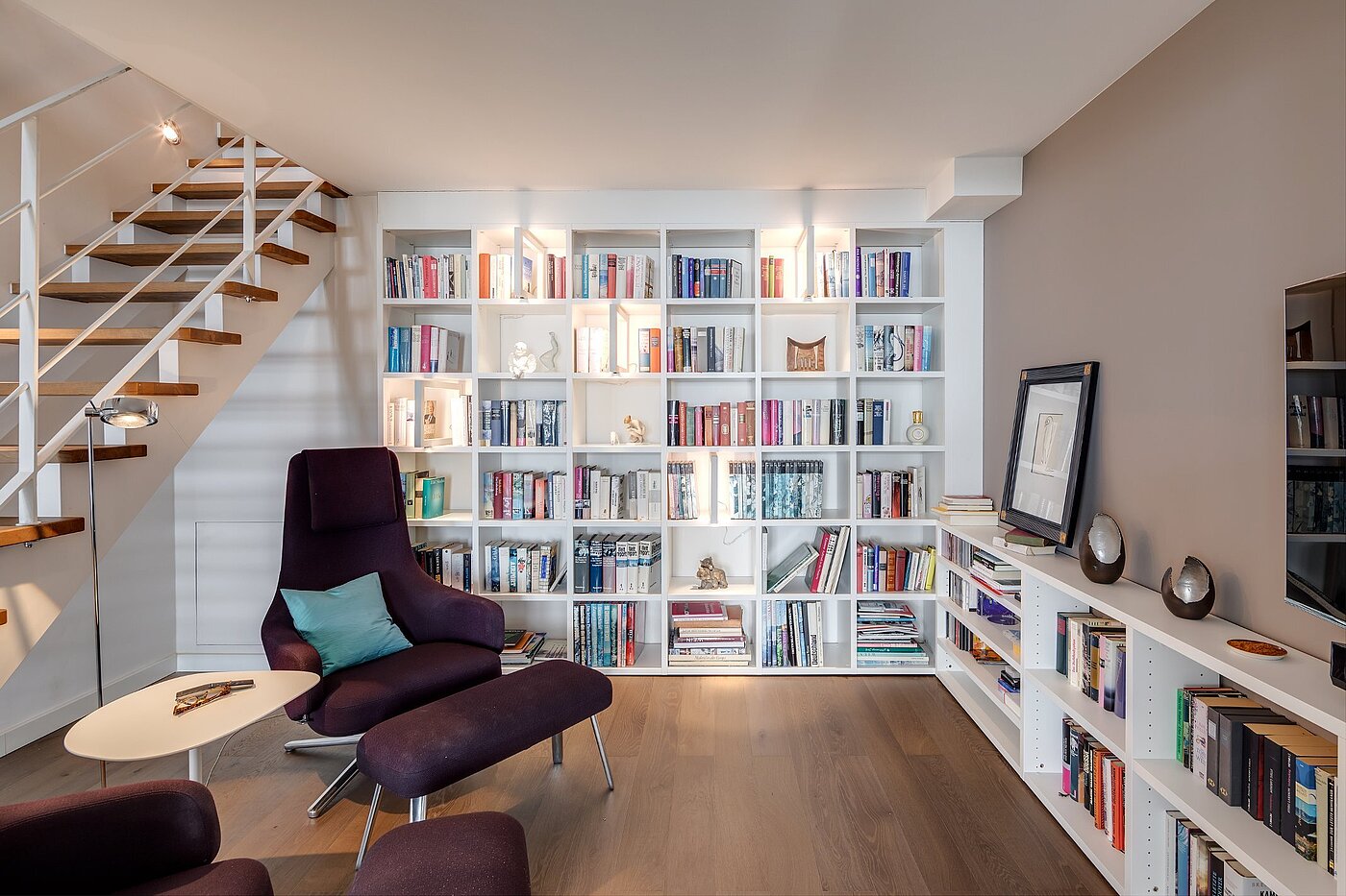 Apartment with 5 room | München-Maxvorstadt | 1807ML1 | Fernseh- und Leseraum