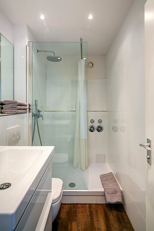 Apartment with 1 room | München-Forstenried | 2111ML1 | Bad mit Dusche...