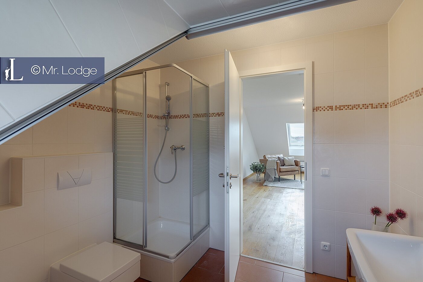 Apartment with 5 room | München-Trudering | 1902ML4