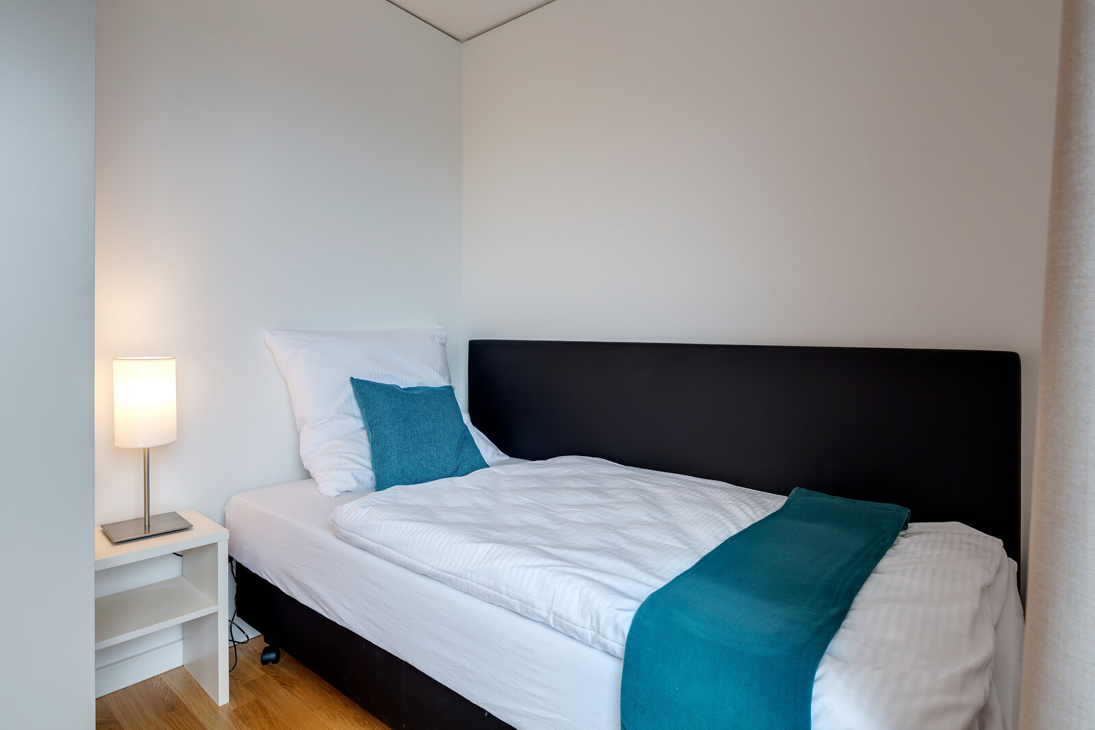 High-quality attic apartment with roof terrace - Foto 4