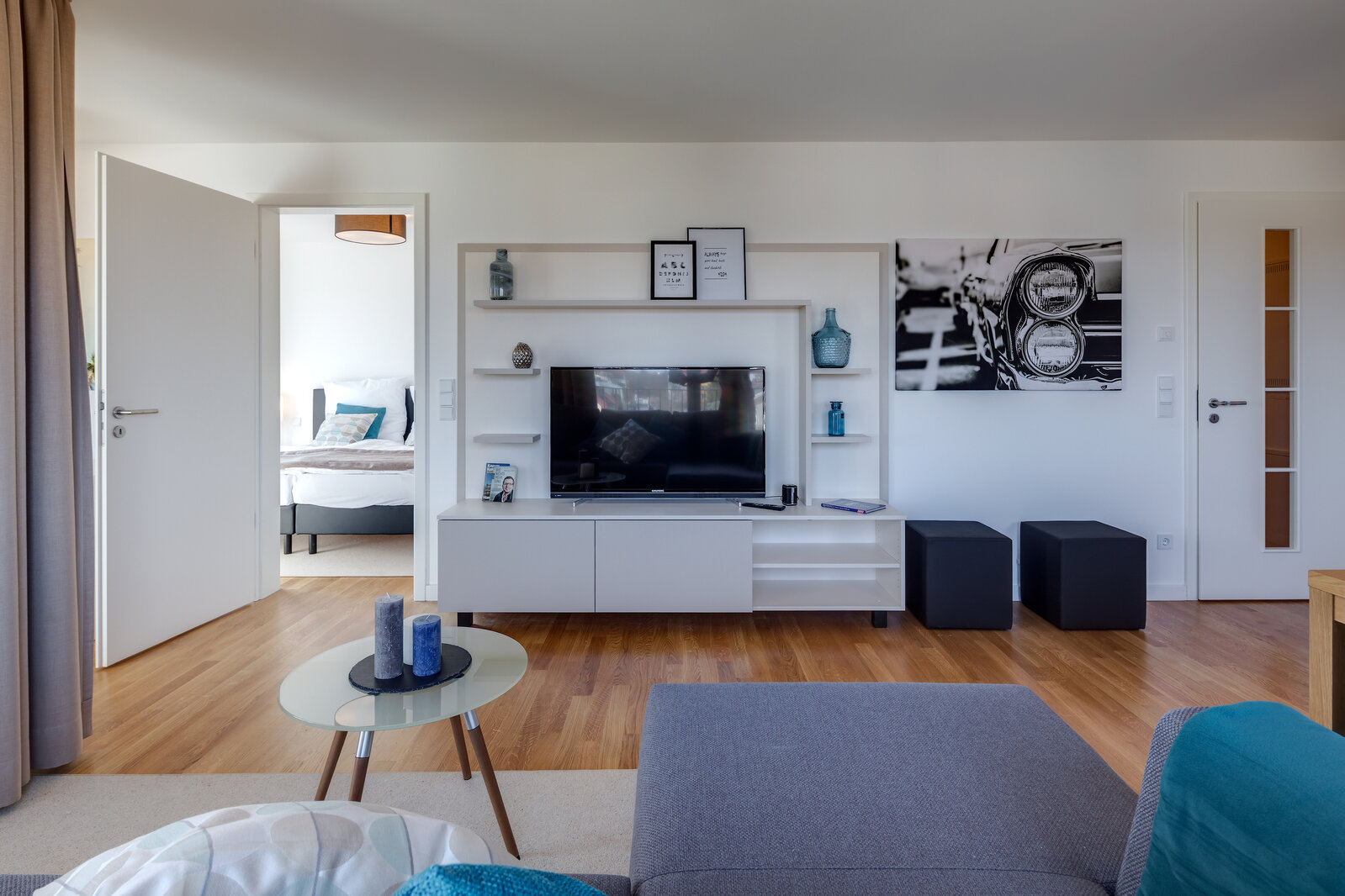 Modern 2-room apartment | optional single parking space - Photo 2