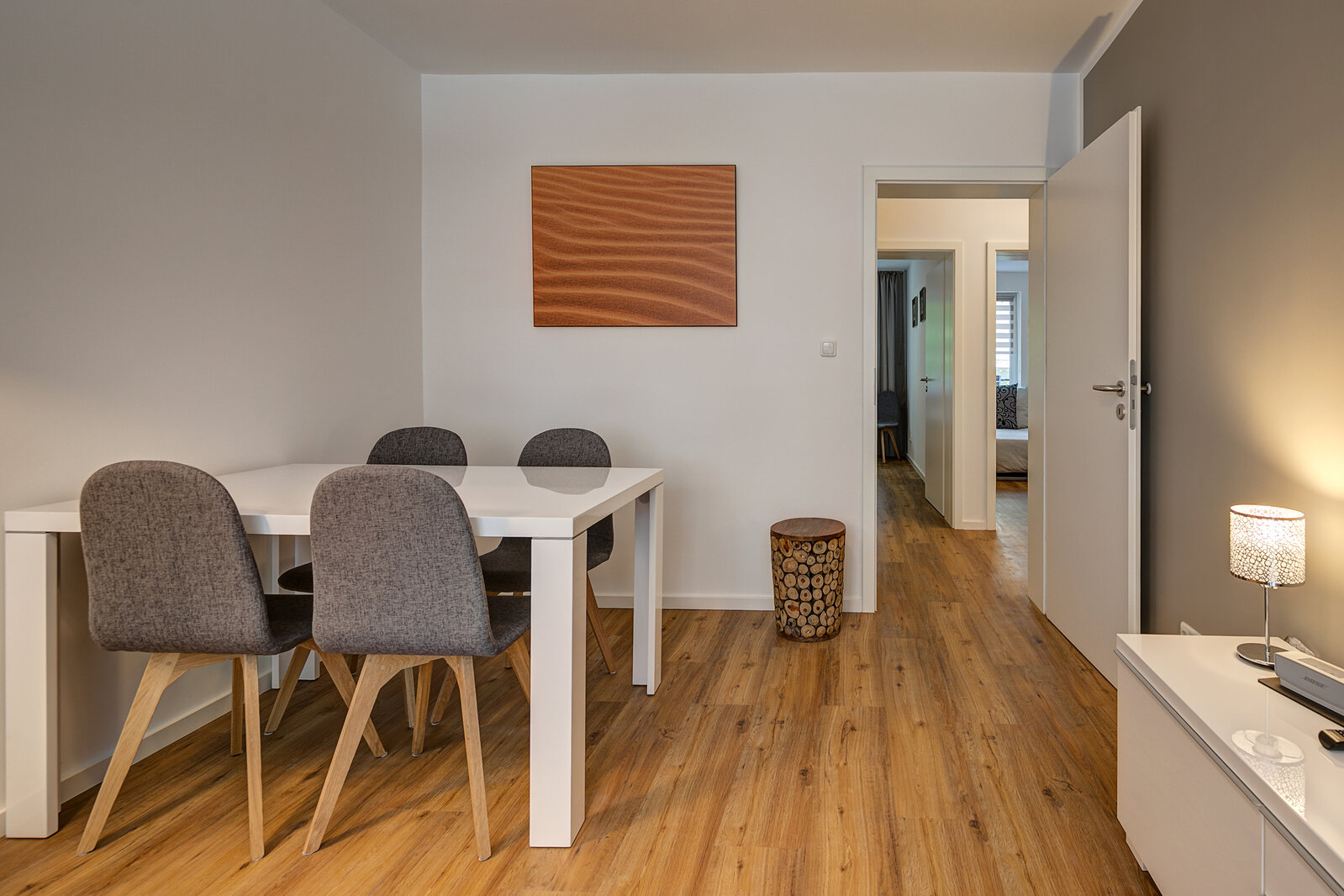Beautiful 2.5-room apartment with 2 bedrooms and balcony in Munich-Westend - Photo 5