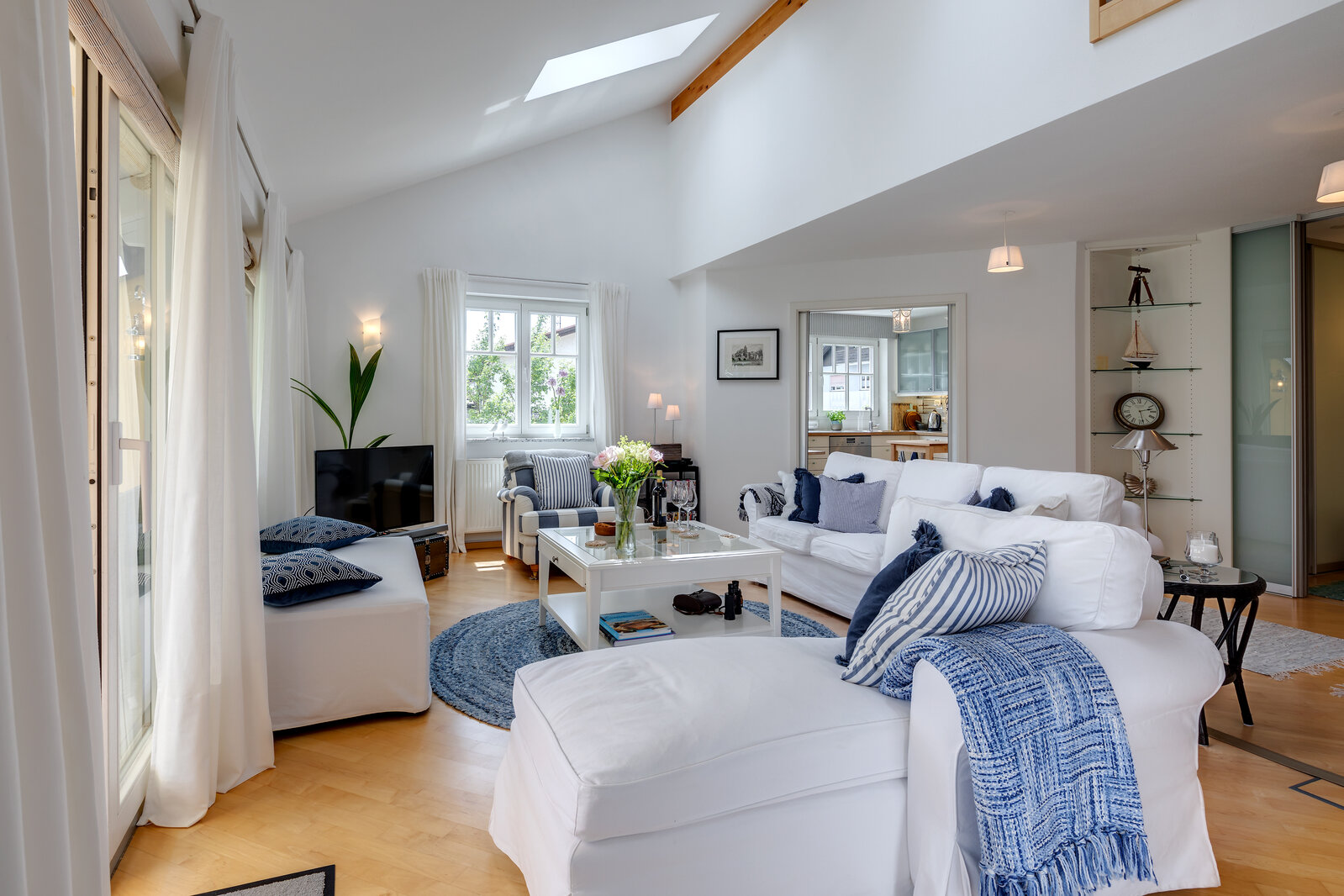 Sunny gallery apartment near Lake Starnberg - Foto 1