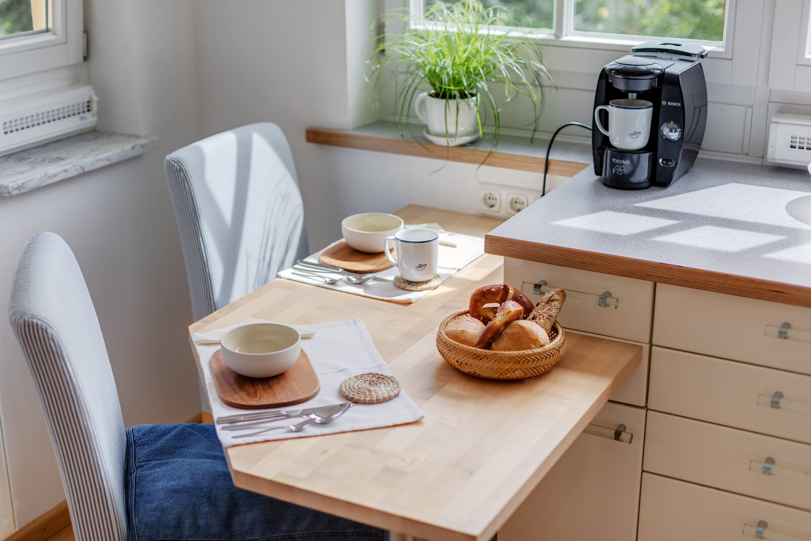 Sunny gallery apartment near Lake Starnberg - Photo 4