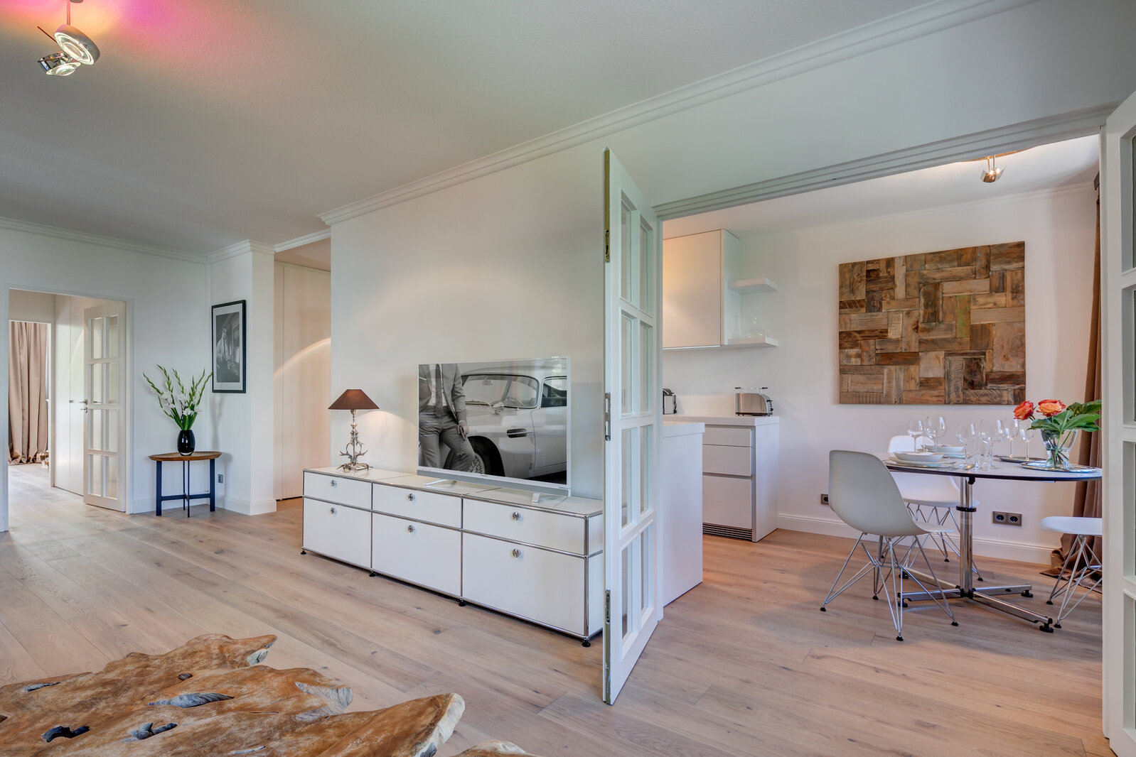 Furnished luxury apartment in prime location in Lehel - Photo 2