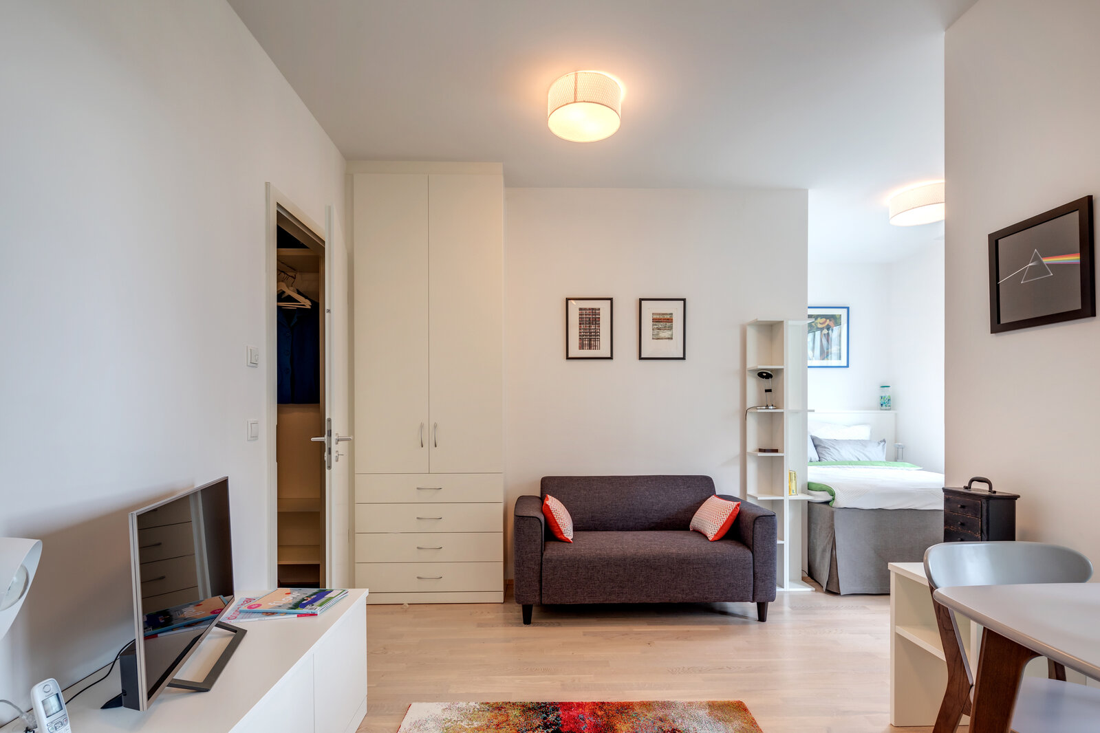 For rent: beautiful 1-room apartment in Milbertshofen - Photo 2