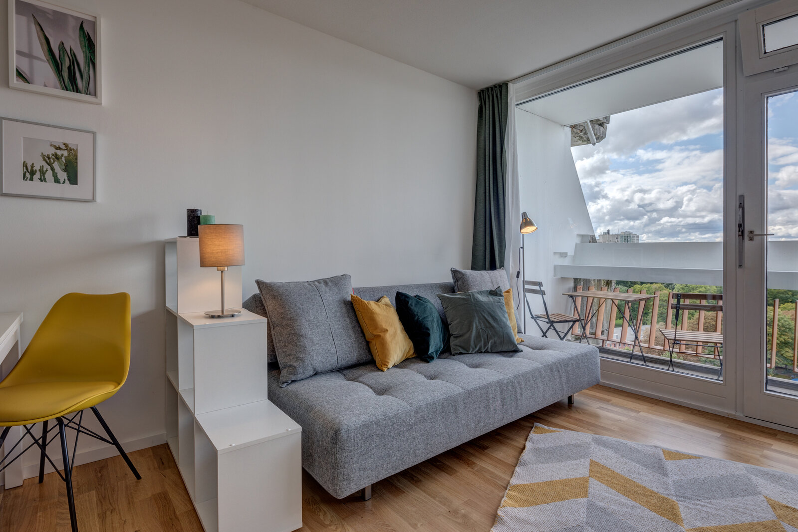 Schwabing-Nord: Chic studio on the 10th floor - Photo 2
