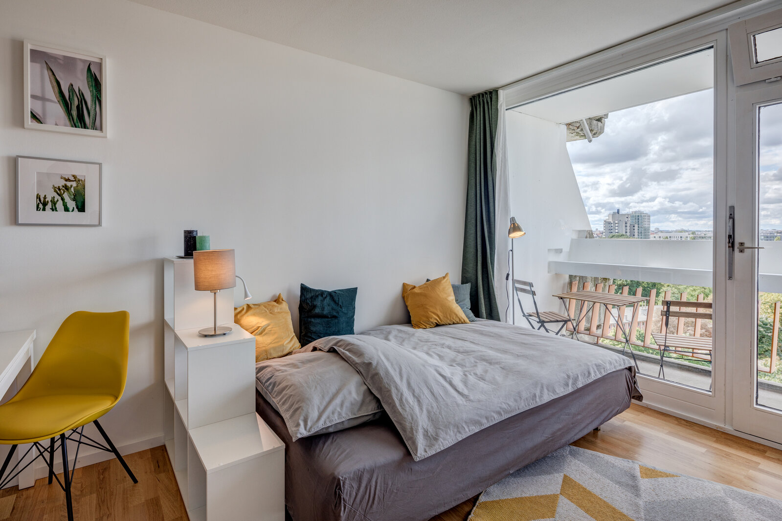 Schwabing-Nord: Chic studio on the 10th floor - Photo 5