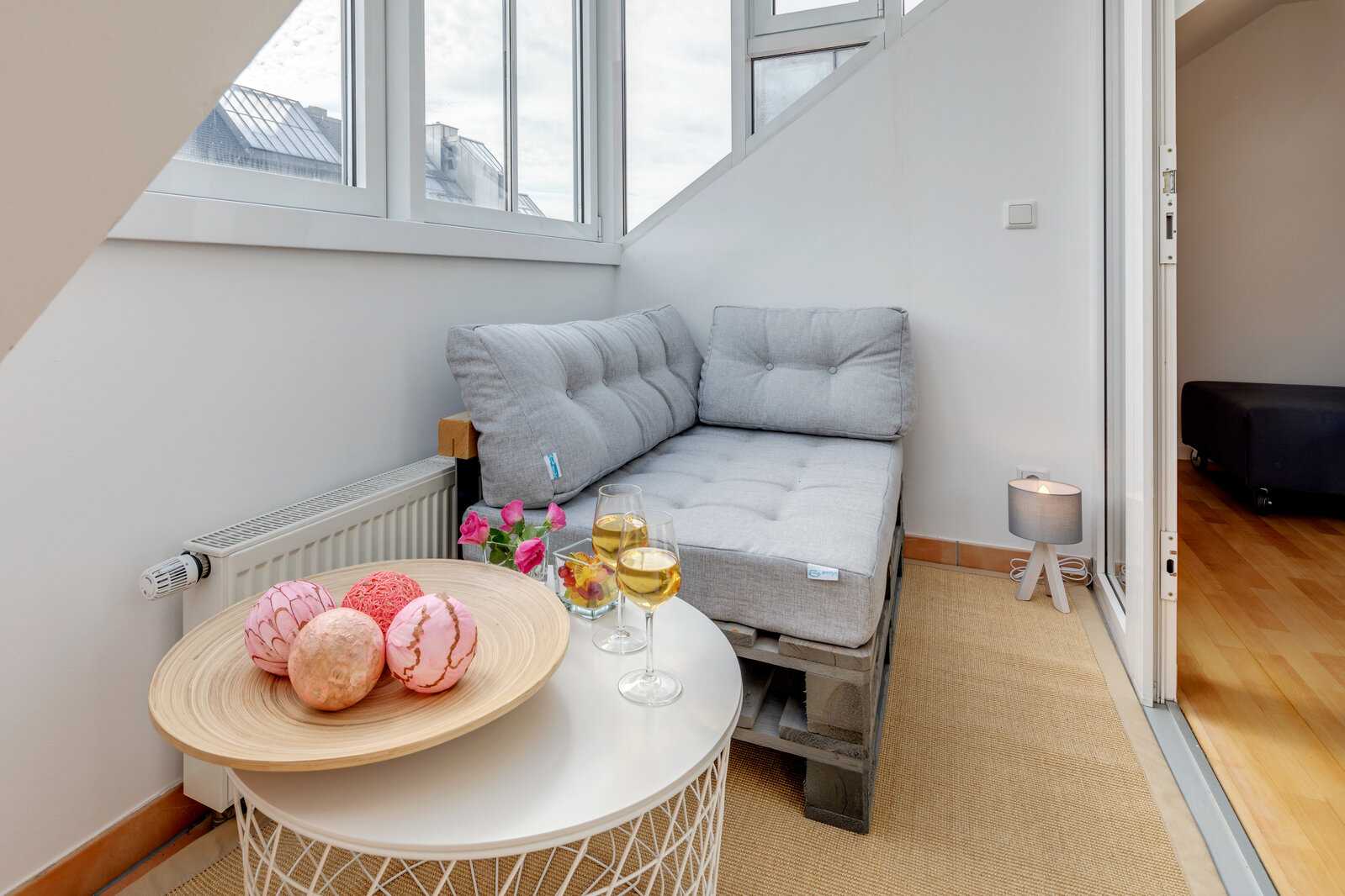 Light-flooded 2-room apartment in Munich-Schwabing - Photo 4