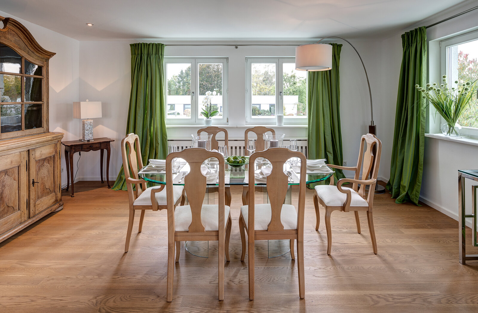 Furnished 4-room premium apartment with roof terrace - Photo 3
