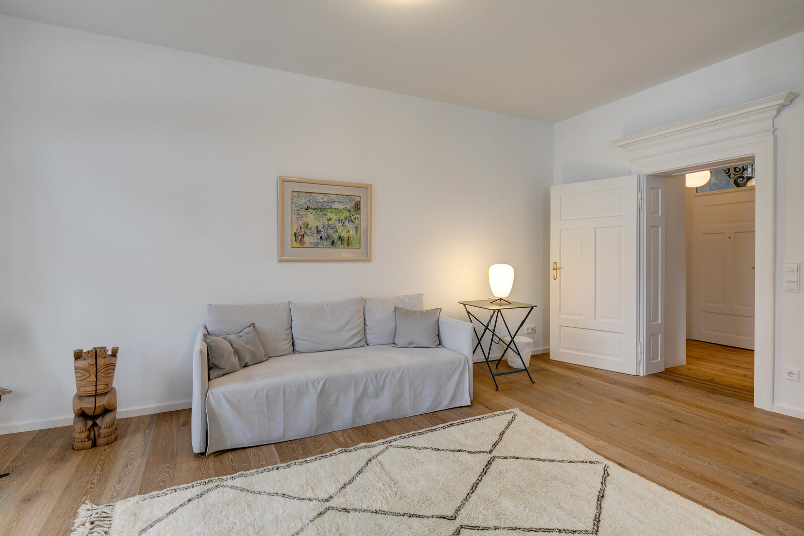 Prime location! Temporary living near Nymphenburg Palace - Photo 1