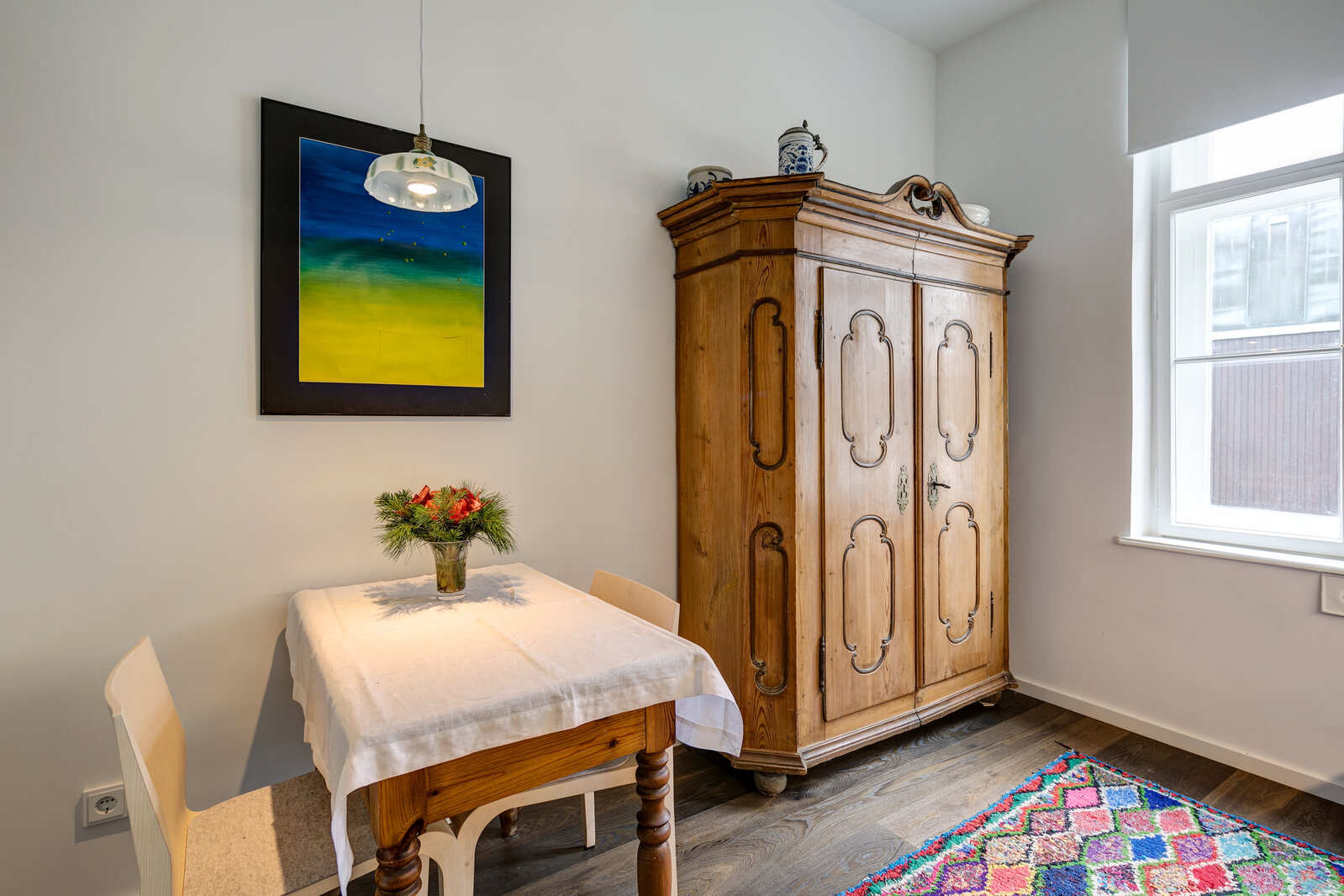 Prime location! Temporary living near Nymphenburg Palace - Photo 3
